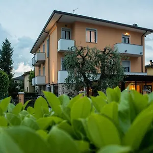 Fiordaliso Italien