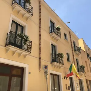 https://residence-san-domenico-trapani.sicilyhotelsitaly.net