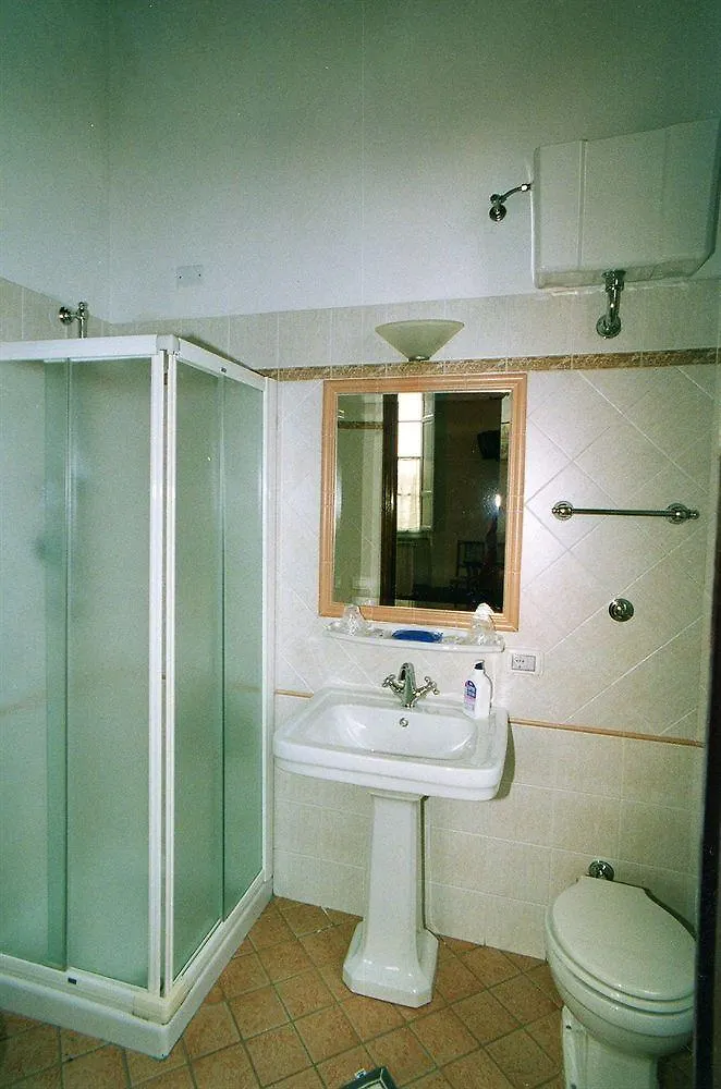 B&B Villa Pardi Lucca 3*,