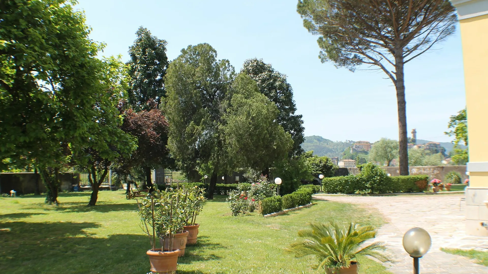 B&B Villa Pardi Lucca Bed & Breakfast